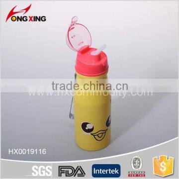 Hot Sale 0.55L cartoon design Water Bottles with a straw