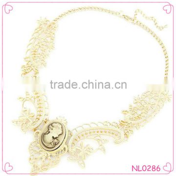 Wholesale Charm Vintage Gold Pendant Female Necklace Fashion Chunky Necklace