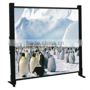 Table projector screen