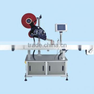 flat surface labeling machine