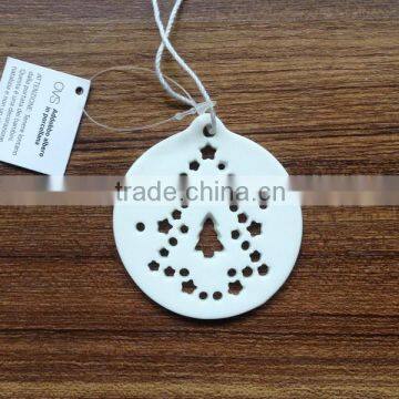 Christmas Decor Hollow Out Ceramic Hanging Ornament photo-2
