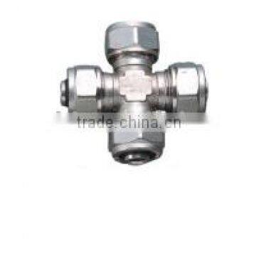 Compression brass fitting - Cross