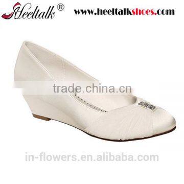 Eleglant white wedge wedding shoes