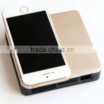 Digital Projector DLP Style Mini Projector With Built-in Battery Support Smartphone photo-3