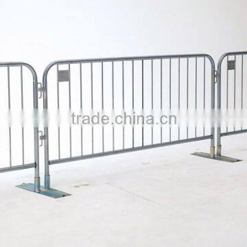 Welding or removable crowd contro lbarrier