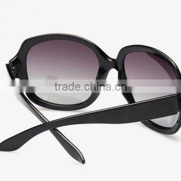 Women Round Sunglasses photo-2