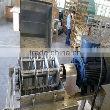 Apple and Grape Crusher Used,hammer Mill Crusher,crusher for Grain Home With Best Quality photo-4