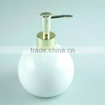 White Ceramic Bathroom Accessories Set 2 / Lotion Dispenser & Tumbler With Color Gift Box