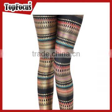 Fashionable Sublimated Custom Logo Gym Leggings With Pockets photo-6
