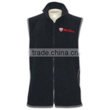 Fleece Vest With Light Weight Emborider Logo Vest photo-3