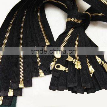 High Quality Metal Zipper 5# Brass Zippers for Garment Production photo-2