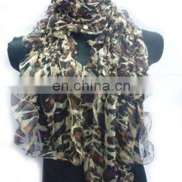 2012/FASHION /PRINTED SCARF