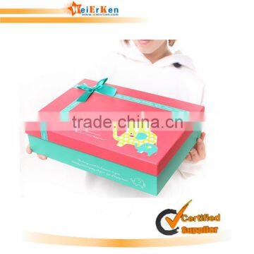 Cheap and customized large gift boxes