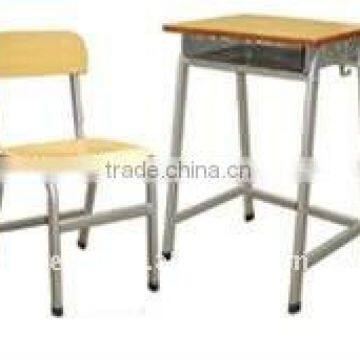 2012 high quality school furniture desk and chair