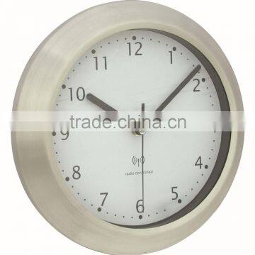 Large Metal Round Wall Mounted Decorative Clock photo-2