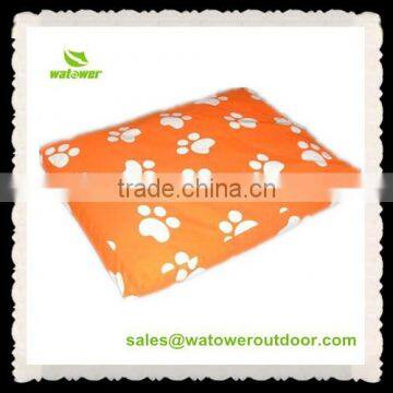 Outdoor pop up pet cushion