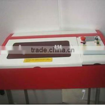 China OEM factory supply professional 30W/40W Laser engraver and cutter with CO2 tube