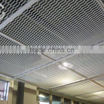 Decorative metal mesh panel