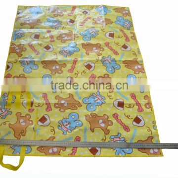 Customized foldable pp woven beach mat