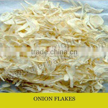 WHITE ONION KIBBLED