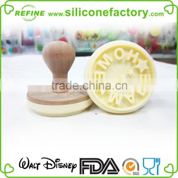 Dia.6cm home made silicone cookie stamper with wooden handle