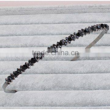 Hot Sale White And Black Color New Design Hair Band Types Of Hair Bands photo-3