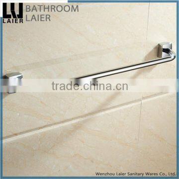 Unique And Versatile Classic-Style ZInc Alloy And Glass Chrome Finishing Wall-Mounted Bathroom Accessories Set photo-2