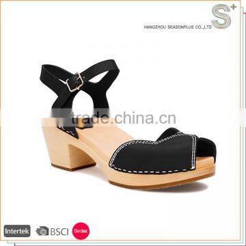 Wholesale New Colorful ladies party wear sandals