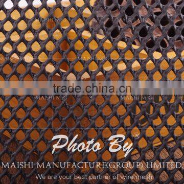 Quality Extruded Plastic HDPE Mesh for the Protection of Cables and Pipes photo-2