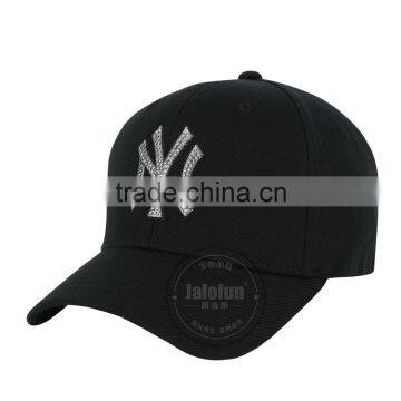Trade Assurance Baseball Caps Embroidered Logo Hats and Caps photo-4