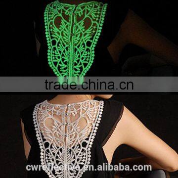 China Supplier Fluorescent Green Glow in the Dark Yarn for Embroidery photo-6