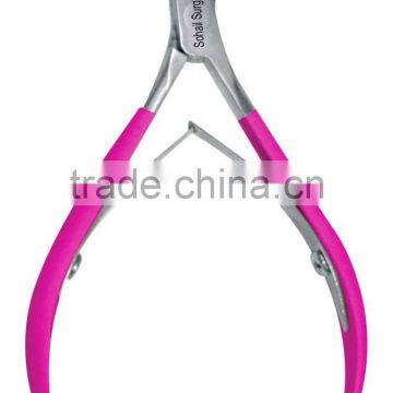 pink color nail nipper