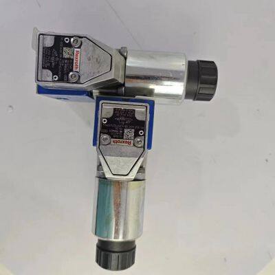 Rexroth M-3SEW6C37/420MG24N9K4 Hydraulic Solenoid Valve photo-4