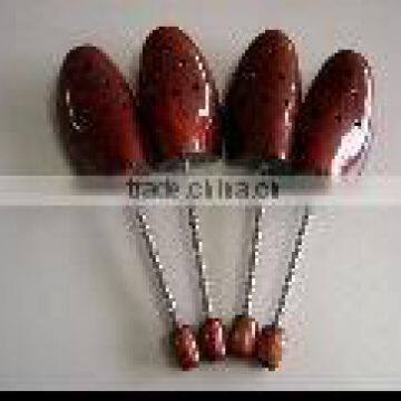 Wooden Shoe Tree With Spring