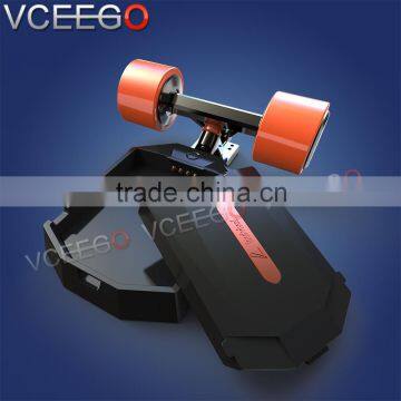 Landwheel Manufacture Waterproof Motorised Skateboard With Powerful 2200w Hub Motor photo-2