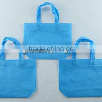 Top Quality PP Non Woven Bag Making Machine Price photo-5