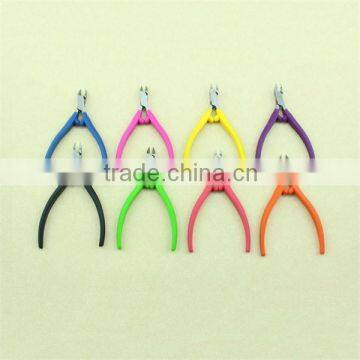 Various-color Soft Rubber Handle Culticle Nail Nipper