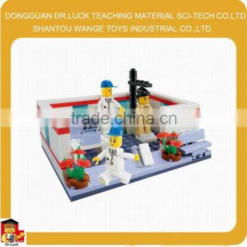 140pcs Medical hospital series DIY Block toy connecting blocks