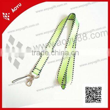 green reflective mobile phone lanyard with phone string and spring hook