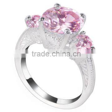 Top Quality Three Zircon Stone Finger Ring Luxurious Round Gemstone Ring For Ladies