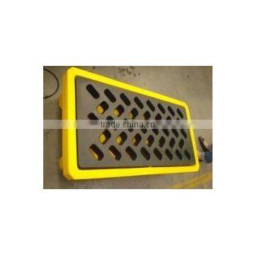 plastic flat deck , rotomoulding pallets , spill pallet moulds