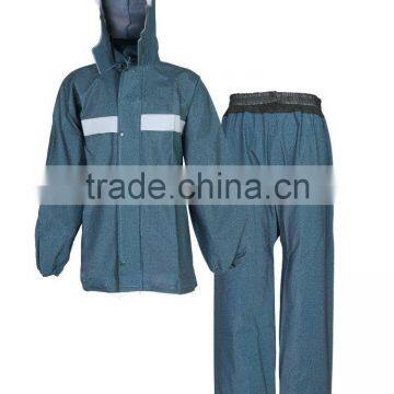 custom made Excellent waterproof performance pvc fashion rain coat