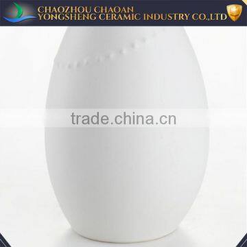 White Wedding Home Decoration Ceramic Narrow Neck Vase photo-3