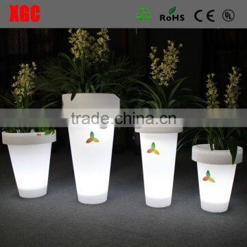 2019 Illuminated Round Shape Tall Plastic Flower Vases Plastic Lighting Flower Vases photo-2