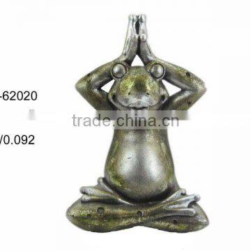 Resin yoga frog figurine