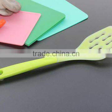 CK-3122 Food Grade Heat Resistant 6pcs Untensil Kitchen Tool Sets Silicone Covered Nylon Utensil Cooking Tool Set With PP Handle photo-3