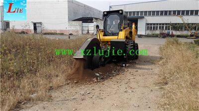 China Brand New Skid Steer Loader with Rock Saw Attachment for Sale