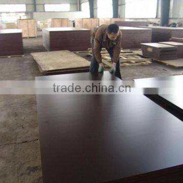 Linyi best price black film faced plywood manufacturer one time sanding