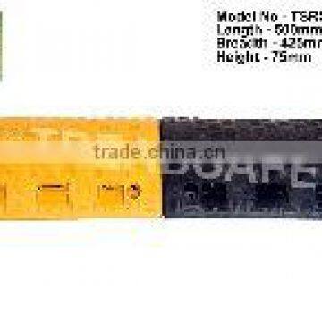 EPDM RUBBER SPEED BREAKER