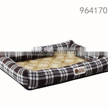 Multiple Size Option checked cloth fabric europe style pet bed